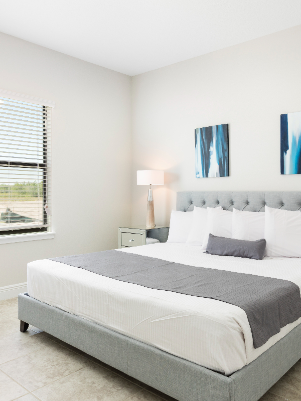 6 Bedroom Home in Gated Resort - Furnished 5